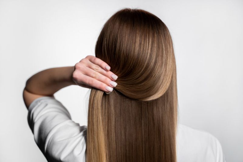 polerowanie włosów - hair dusting
